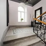Cozy Loft Next To Old Town Appartamento *