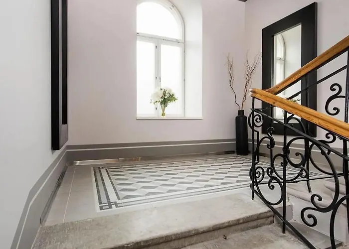 Cozy Loft Next To Old Town Apartamento *